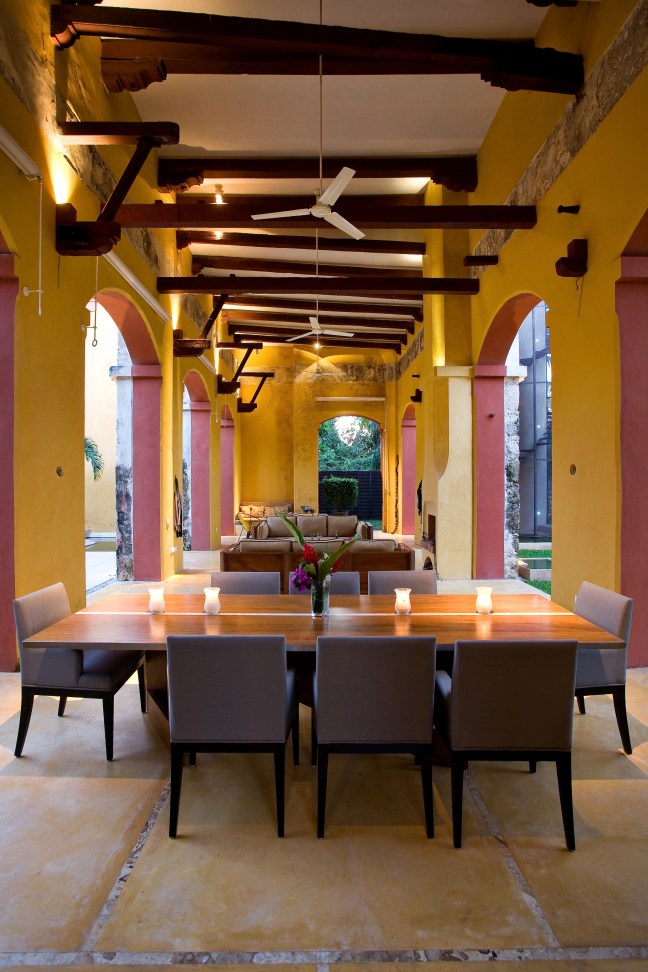 6 sc loggia dining