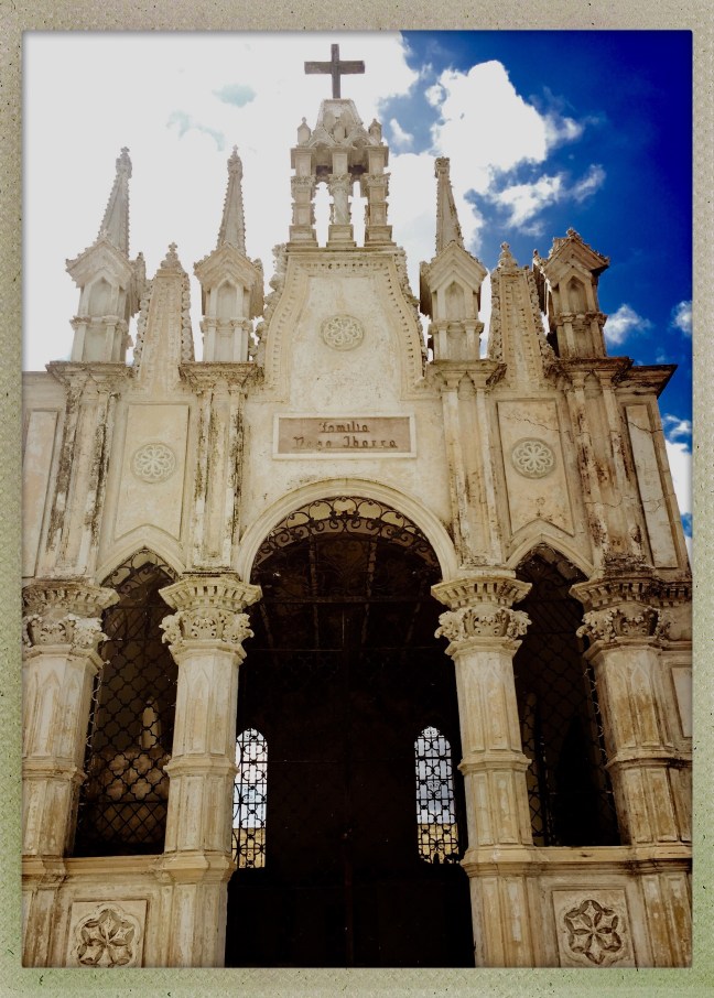 hipstamaticphoto-531601281.080241