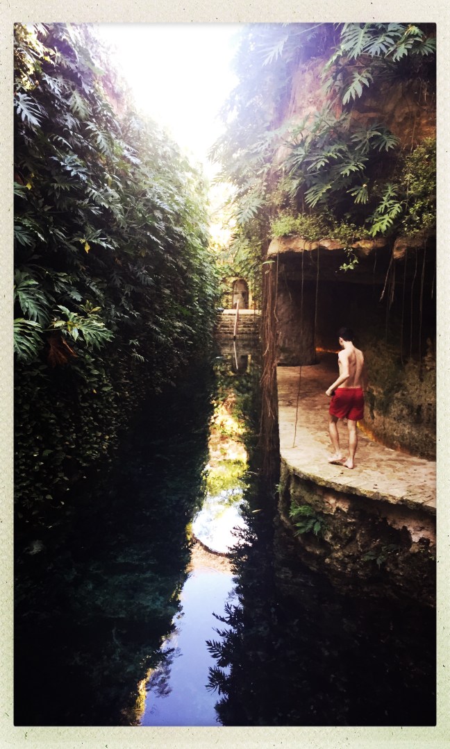 hipstamaticphoto-535840746.520397